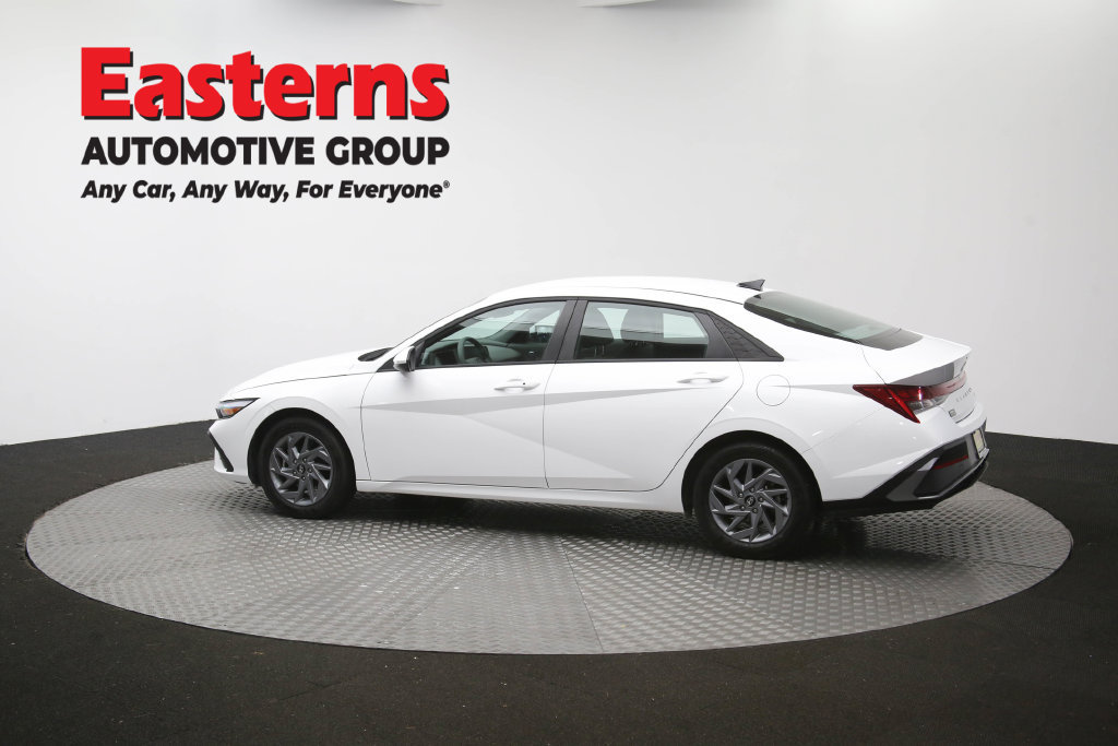 Used 2026 Hyundai Elantra Hybrid FWD image 63