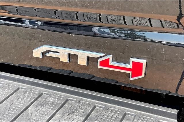 Used 2024 GMC Sierra 2500 AT4 w/ AT4 Premium Plus Package AWD/4WD image 23