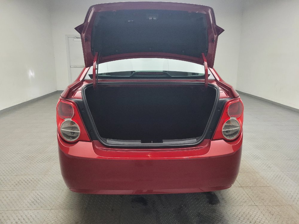 Used 2016 Chevrolet Sonic LT image 29