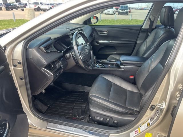 Used 2018 Toyota Avalon Touring w/ Protection Package FWD image 8