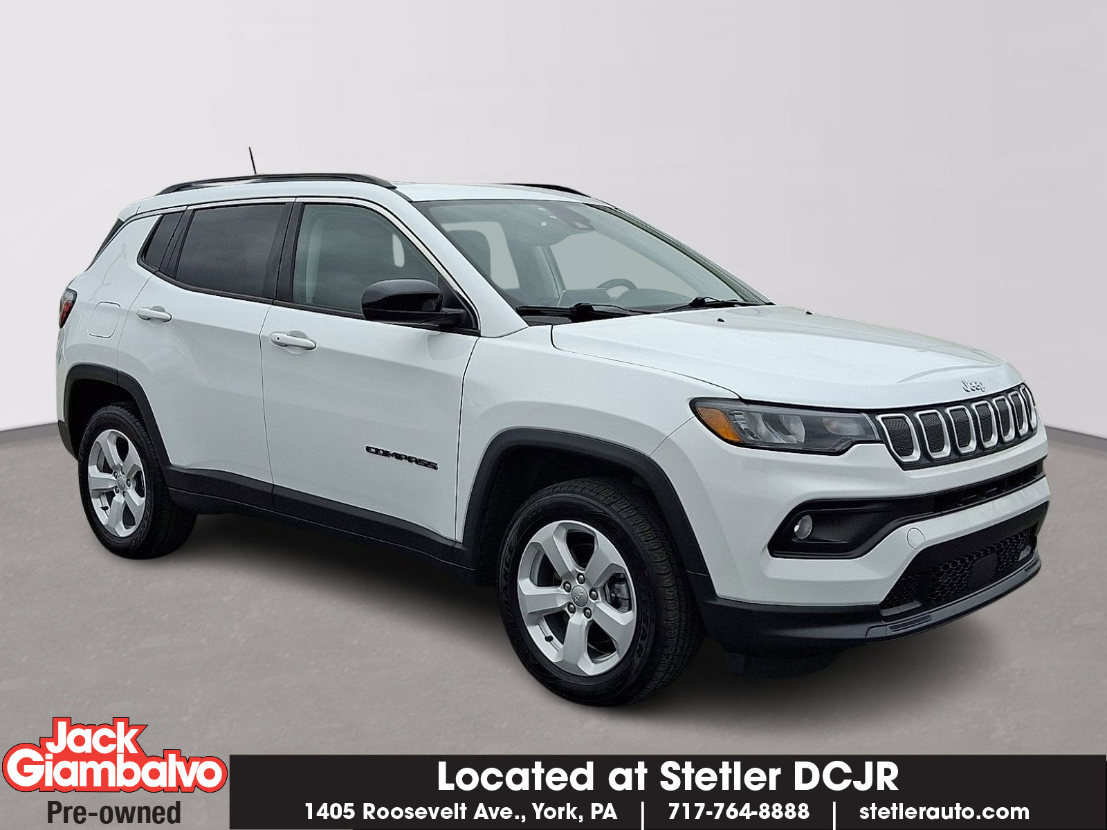 Used 2022 Jeep Compass Latitude w/ Sun and Sound Group image 1
