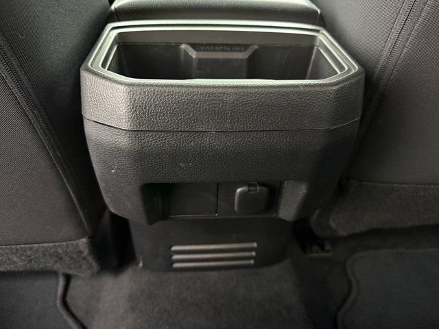 Used 2024 Toyota Tacoma SR5 AWD/4WD image 32