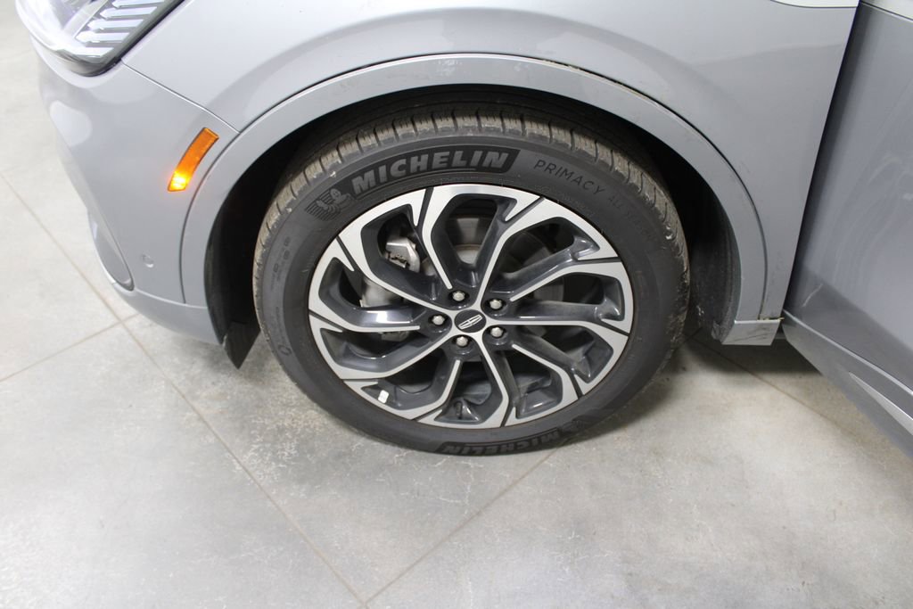 Used 2024 Lincoln Nautilus Reserve image 37