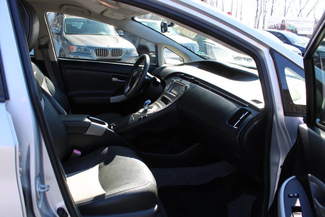 Used 2012 Toyota Prius Two image 25