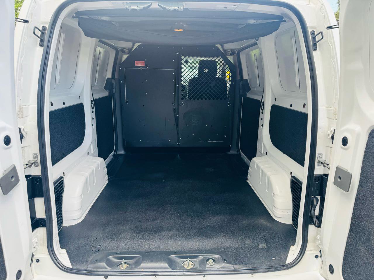 Used 2020 Nissan NV200 SV FWD image 31