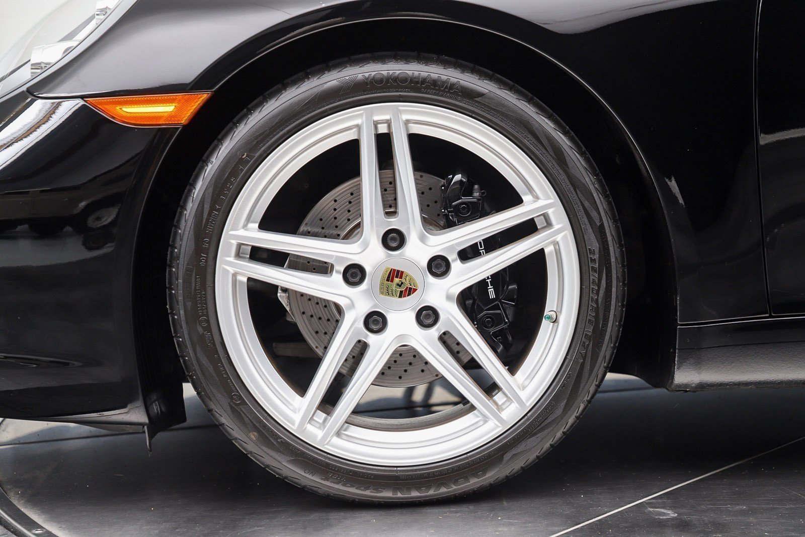 Used 2018 Porsche 911 Carrera RWD image 8