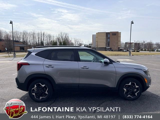 Certified 2025 Kia Seltos EX w/ EX Sunroof Package image 6