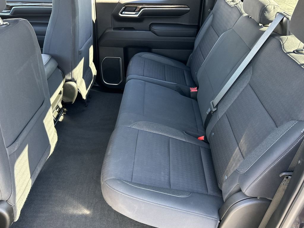 Used 2022 GMC Sierra 1500 SLE image 25