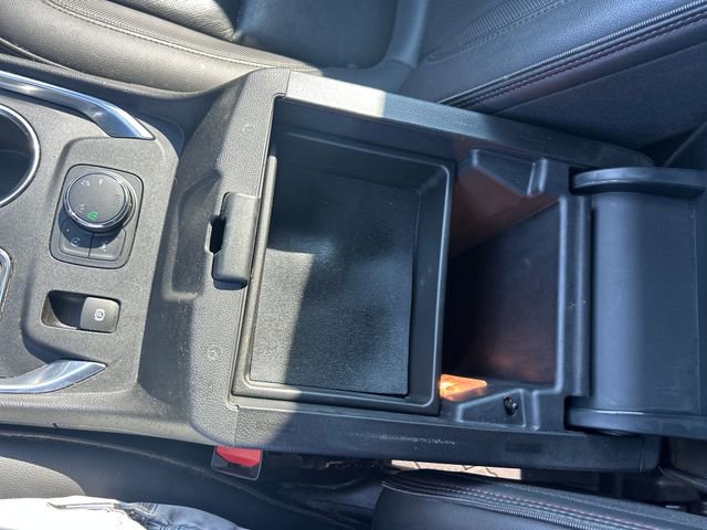 Used 2022 Chevrolet Traverse RS image 20