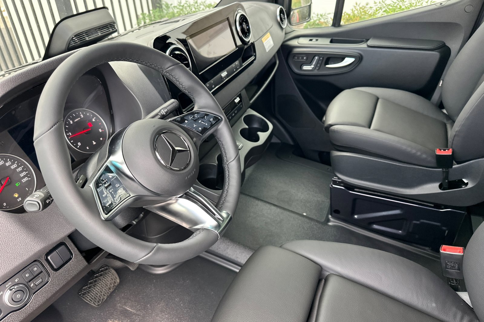 New 2026 Mercedes-Benz Sprinter 2500 image 10