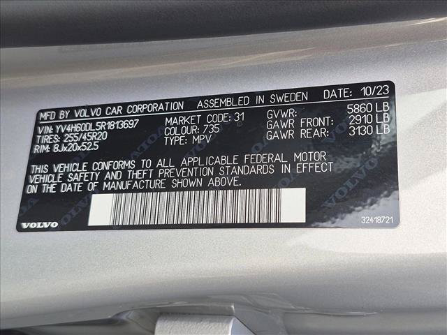 Used 2024 Volvo XC60 T8 Plus w/ Protection Package Premier AWD/4WD image 25