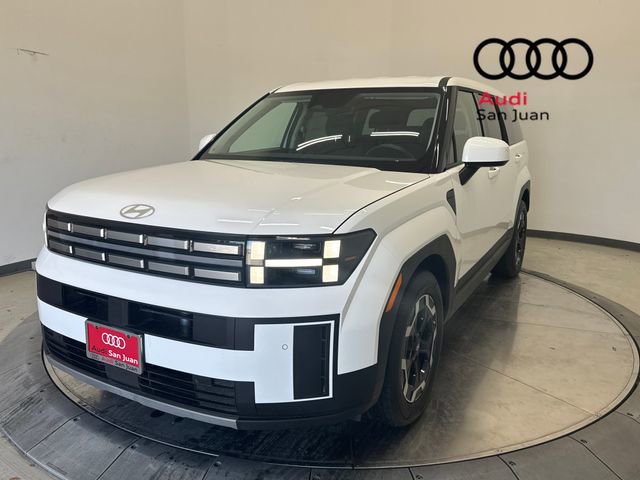 Used 2025 Hyundai Santa Fe SE image 3