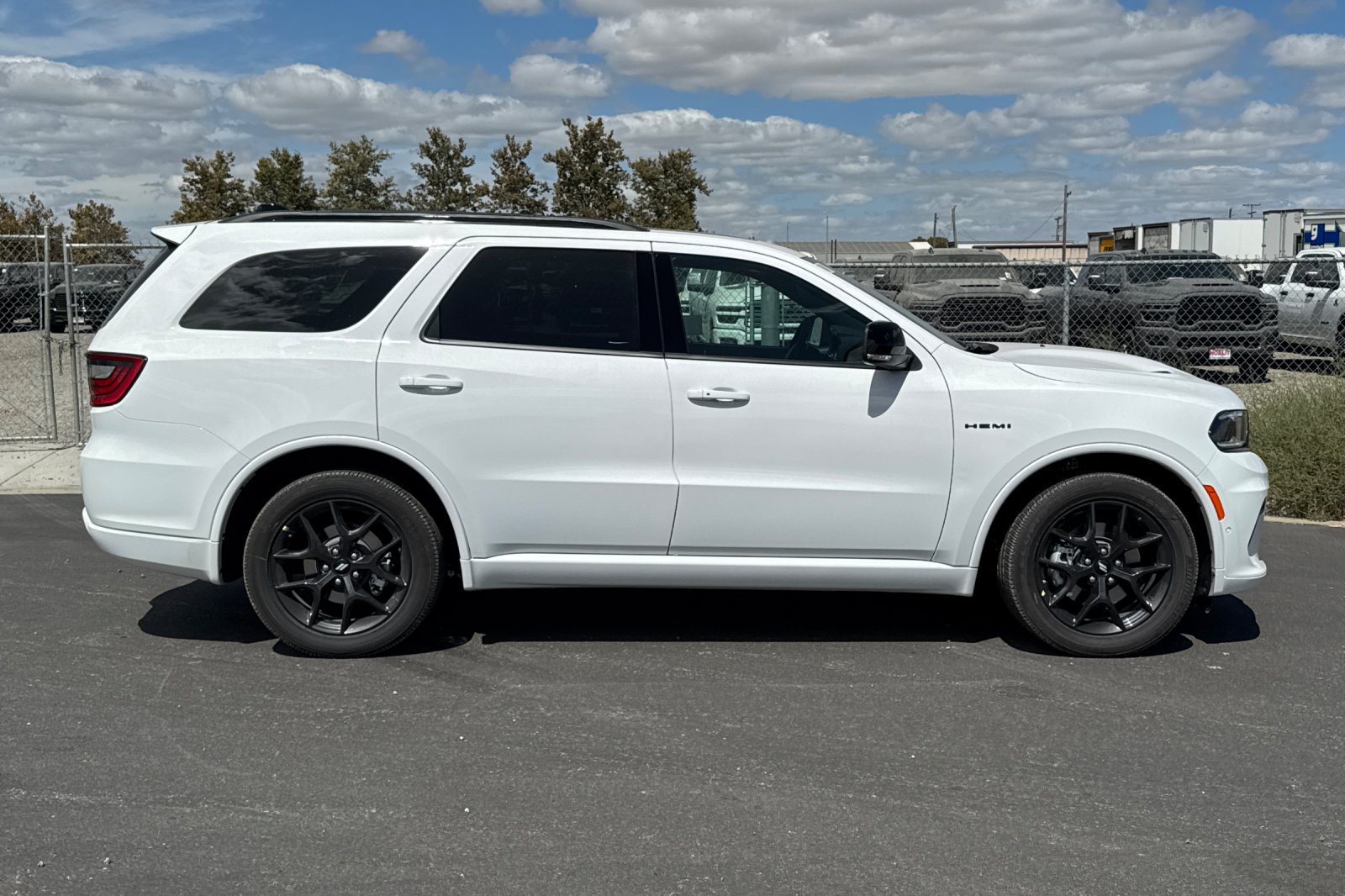 New 2027 Dodge Durango GT AWD/4WD image 2
