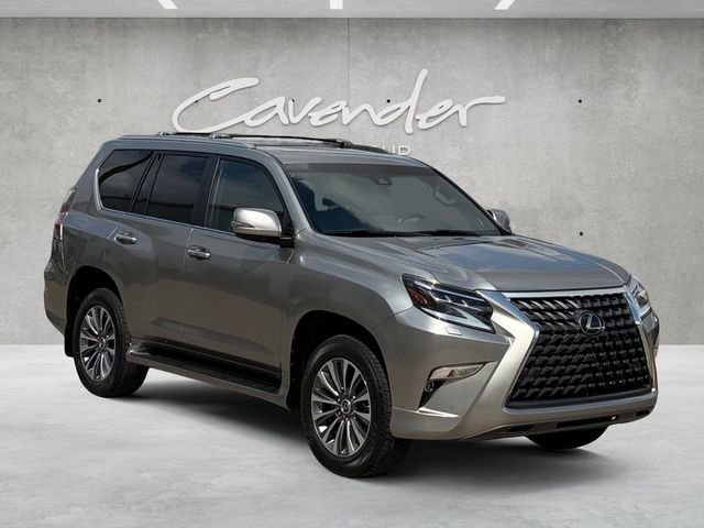 Used 2023 Lexus GX 460 Luxury w/ Accessory Package image 2