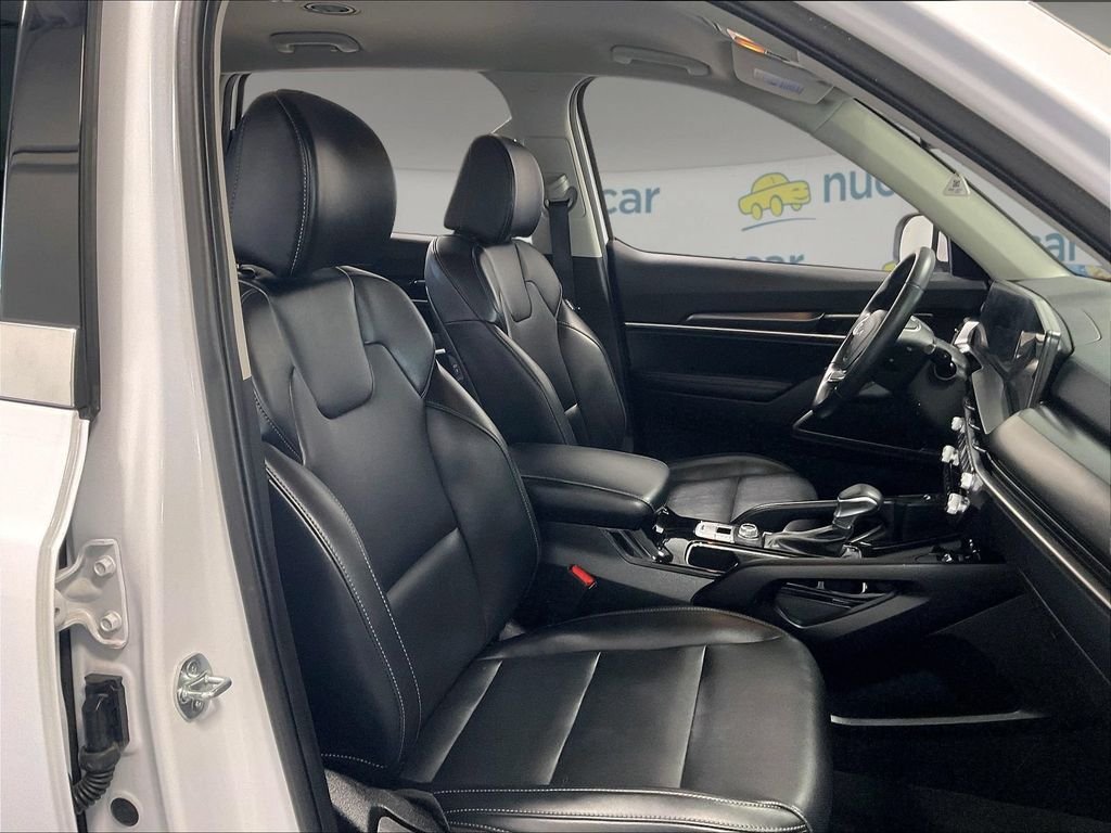 Used 2024 Kia Telluride S AWD/4WD image 11