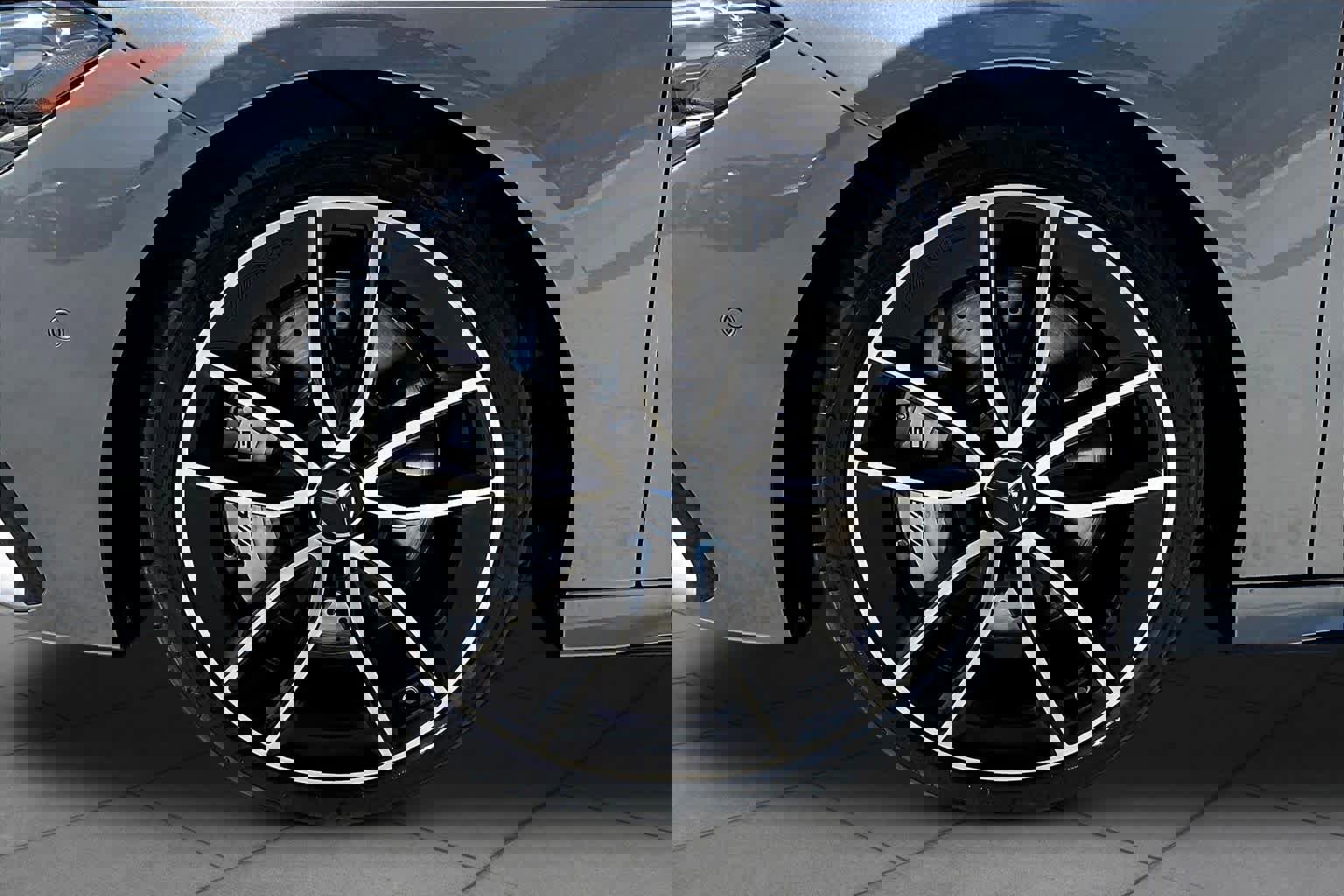 Used 2025 Mercedes-Benz CLA 35 AMG 4MATIC image 11