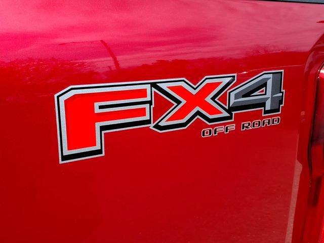 Used 2024 Ford F250 Lariat w/ FX4 Off-Road Package AWD/4WD image 11