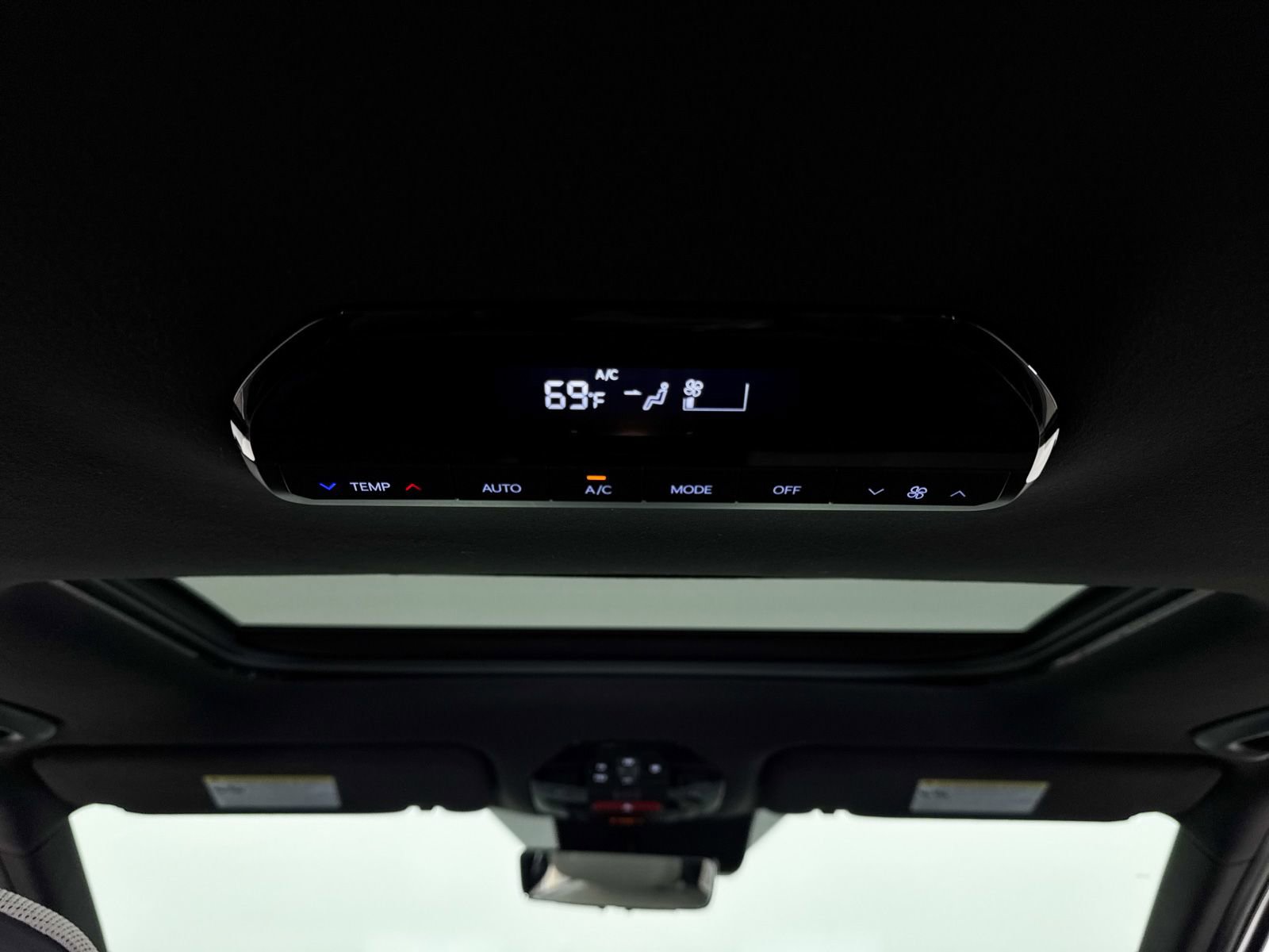 Used 2024 Kia EV9 GT-Line image 21