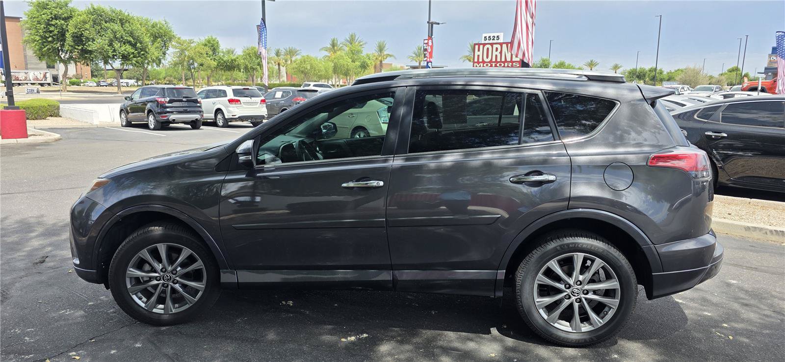 Used 2017 Toyota RAV4 Platinum FWD image 8