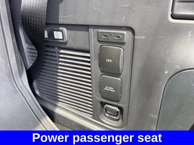 Used 2025 Ford Expedition Tremor AWD/4WD image 33
