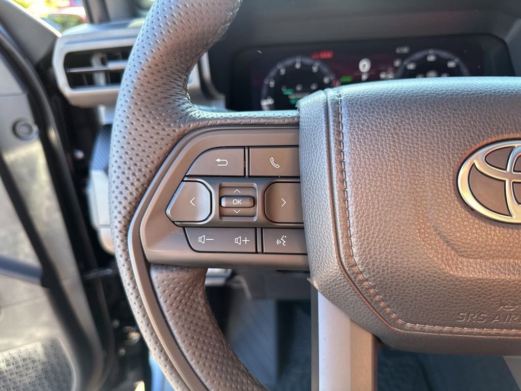 Used 2025 Toyota Tacoma TRD Pro image 30