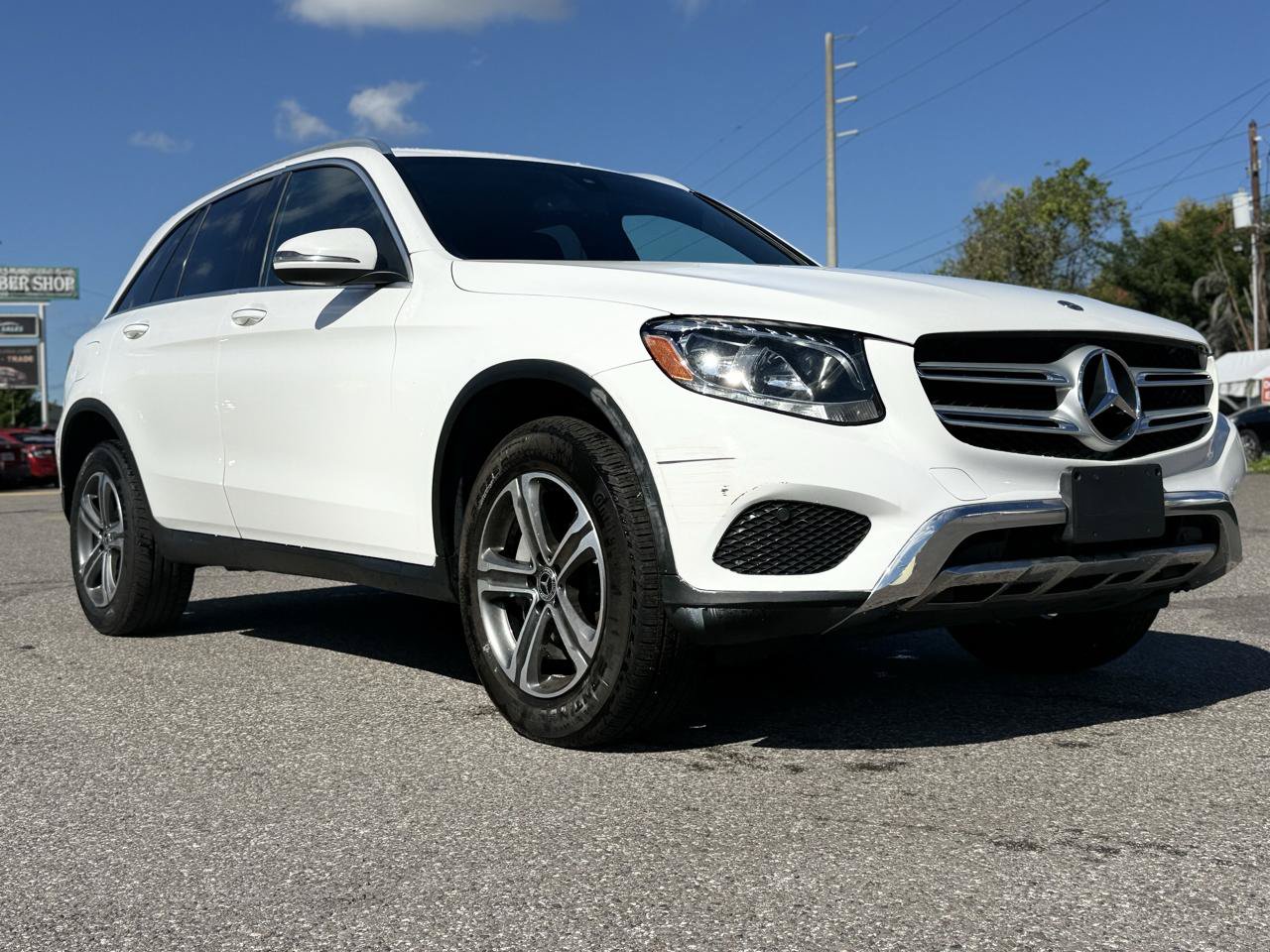 Used 2019 Mercedes-Benz GLC 300 w/ Premium Package image 3