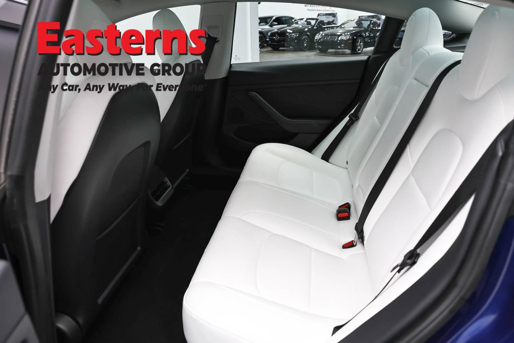 Used 2023 Tesla Model 3 Standard Range RWD image 16