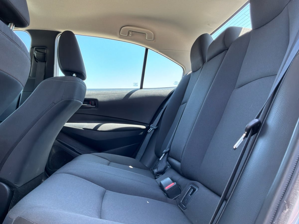 Used 2025 Toyota Corolla LE FWD image 18