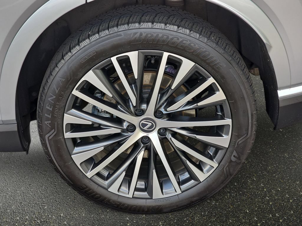 Certified 2023 Lexus RX 350 Premium Plus w/ Cold Area Package AWD/4WD image 34