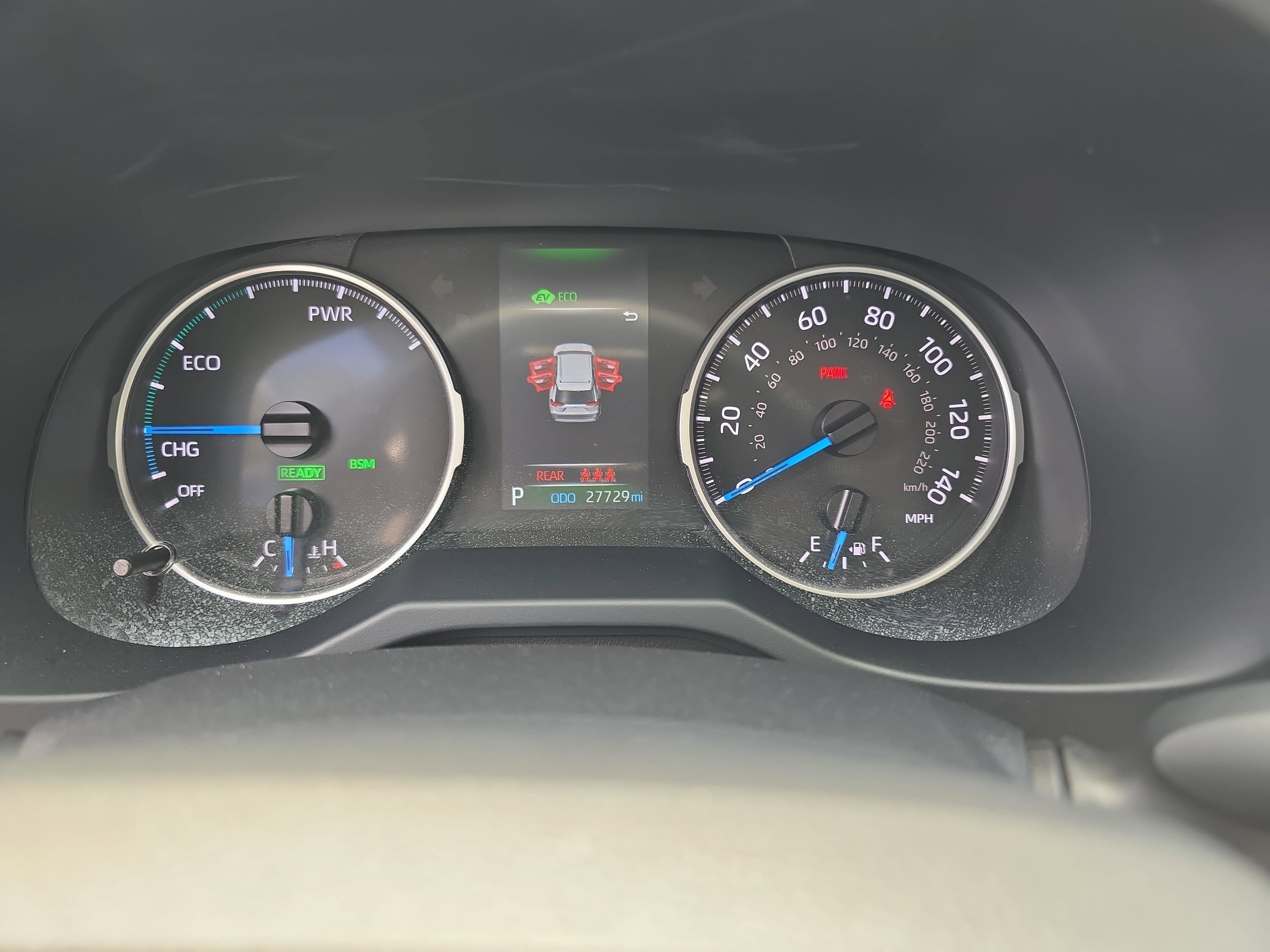 Used 2022 Toyota RAV4 XLE Premium image 19