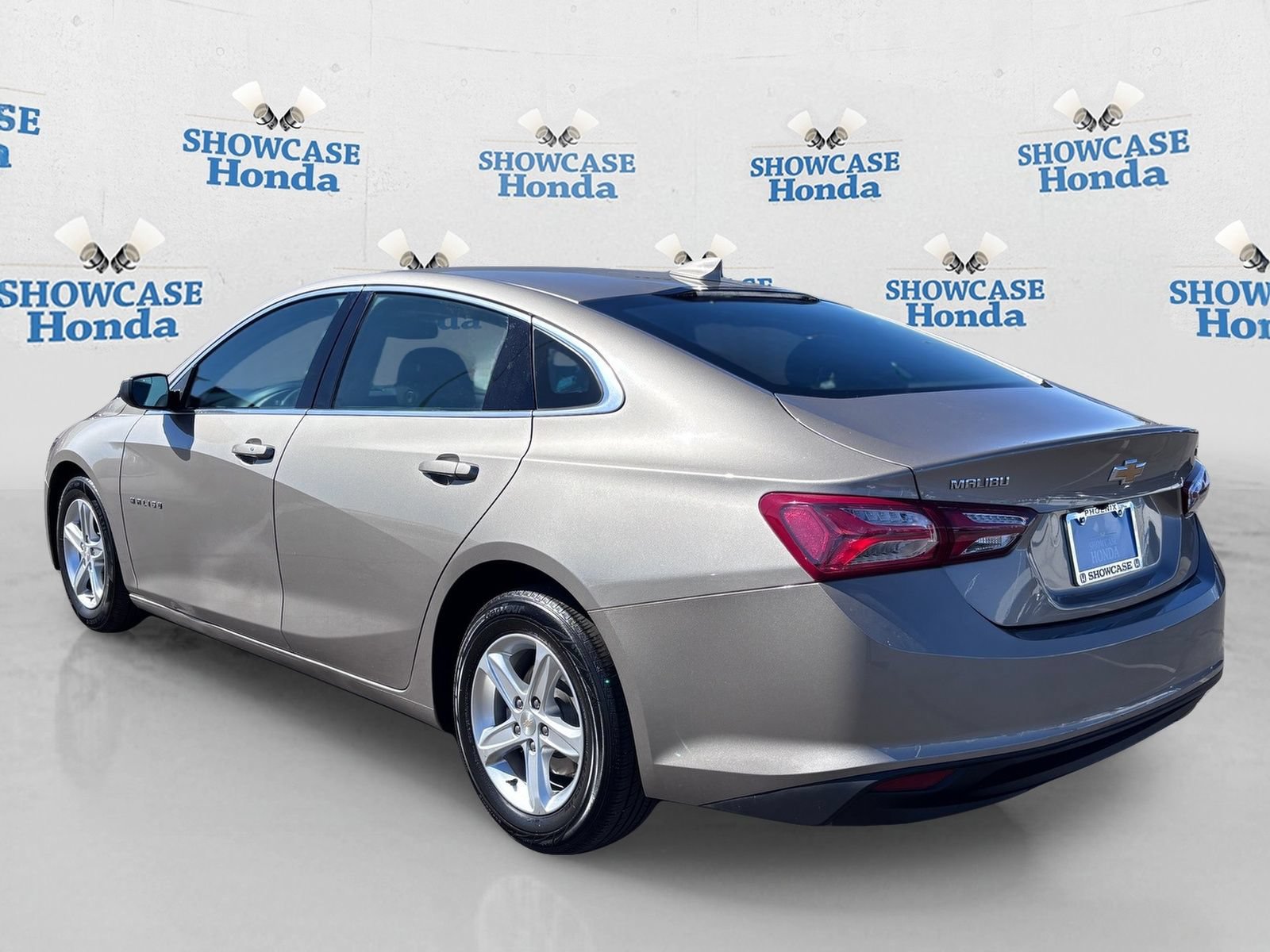 Used 2022 Chevrolet Malibu LT FWD image 6