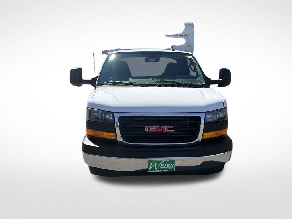 New 2026 GMC Savana 3500 w/ Power Convenience Package RWD image 10