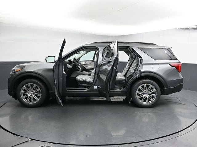New 2026 Ford Explorer Active w/ Active Comfort Package AWD/4WD image 35
