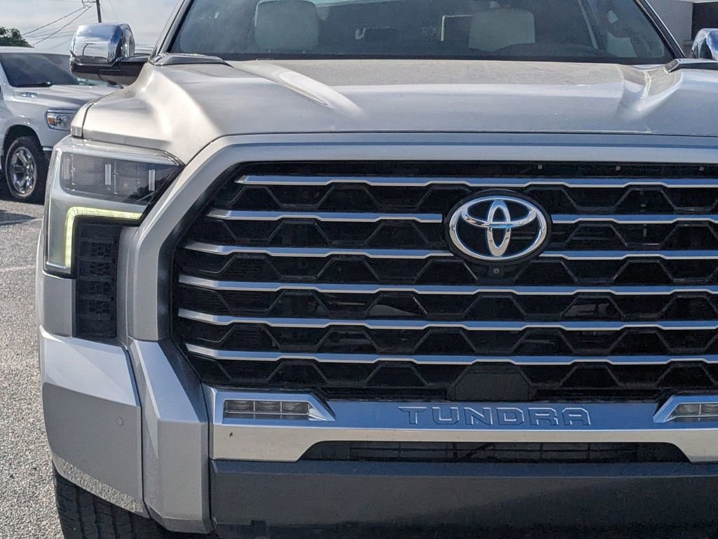 Used 2022 Toyota Tundra Capstone AWD/4WD image 8
