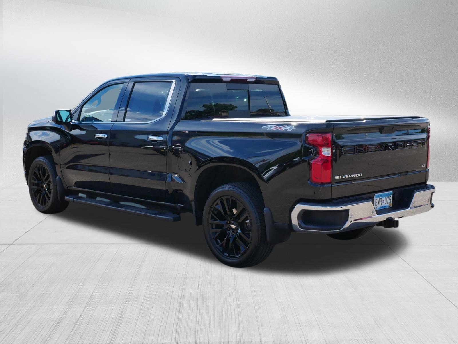 Used 2020 Chevrolet Silverado 1500 LTZ w/ LTZ Plus Package AWD/4WD image 5
