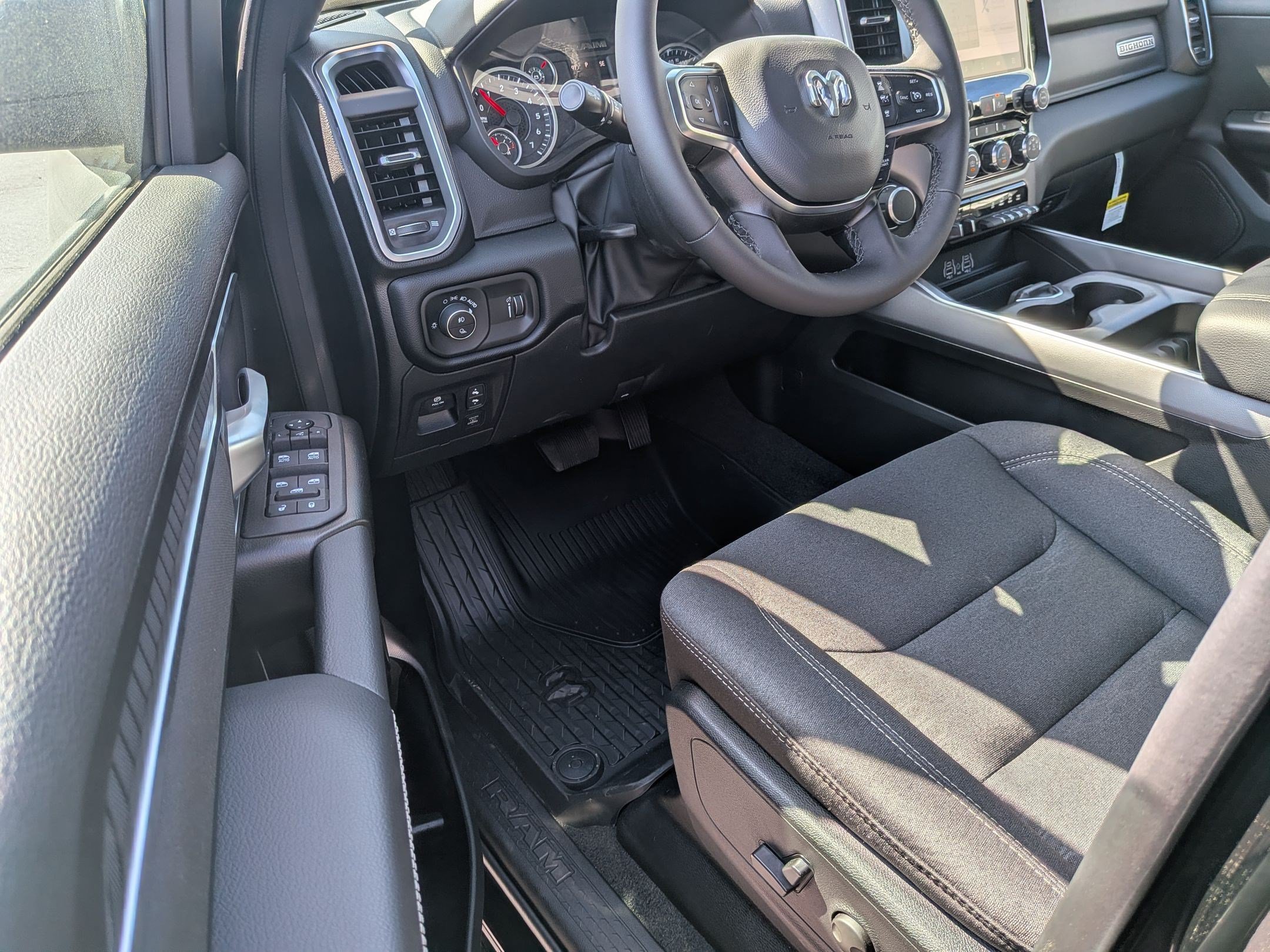 New 2026 RAM 1500 Big Horn AWD/4WD image 11