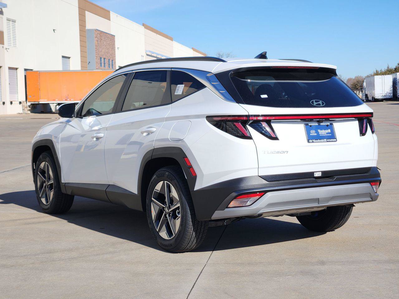 New 2026 Hyundai Tucson SEL FWD image 3