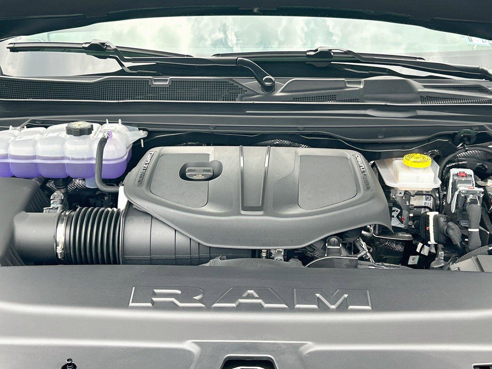 New 2026 RAM 1500 Tradesman AWD/4WD image 31