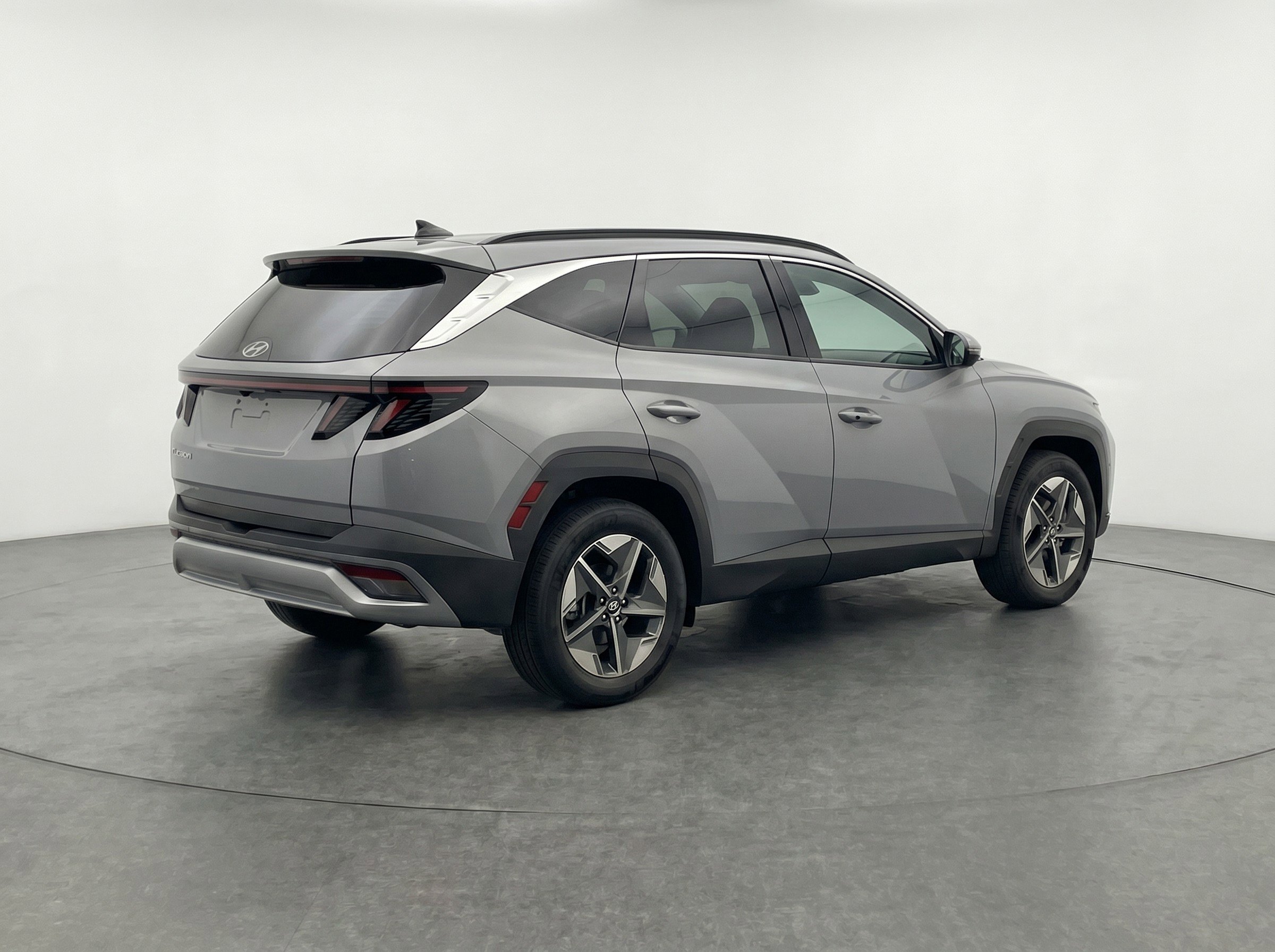 Used 2025 Hyundai Tucson SEL AWD/4WD image 9