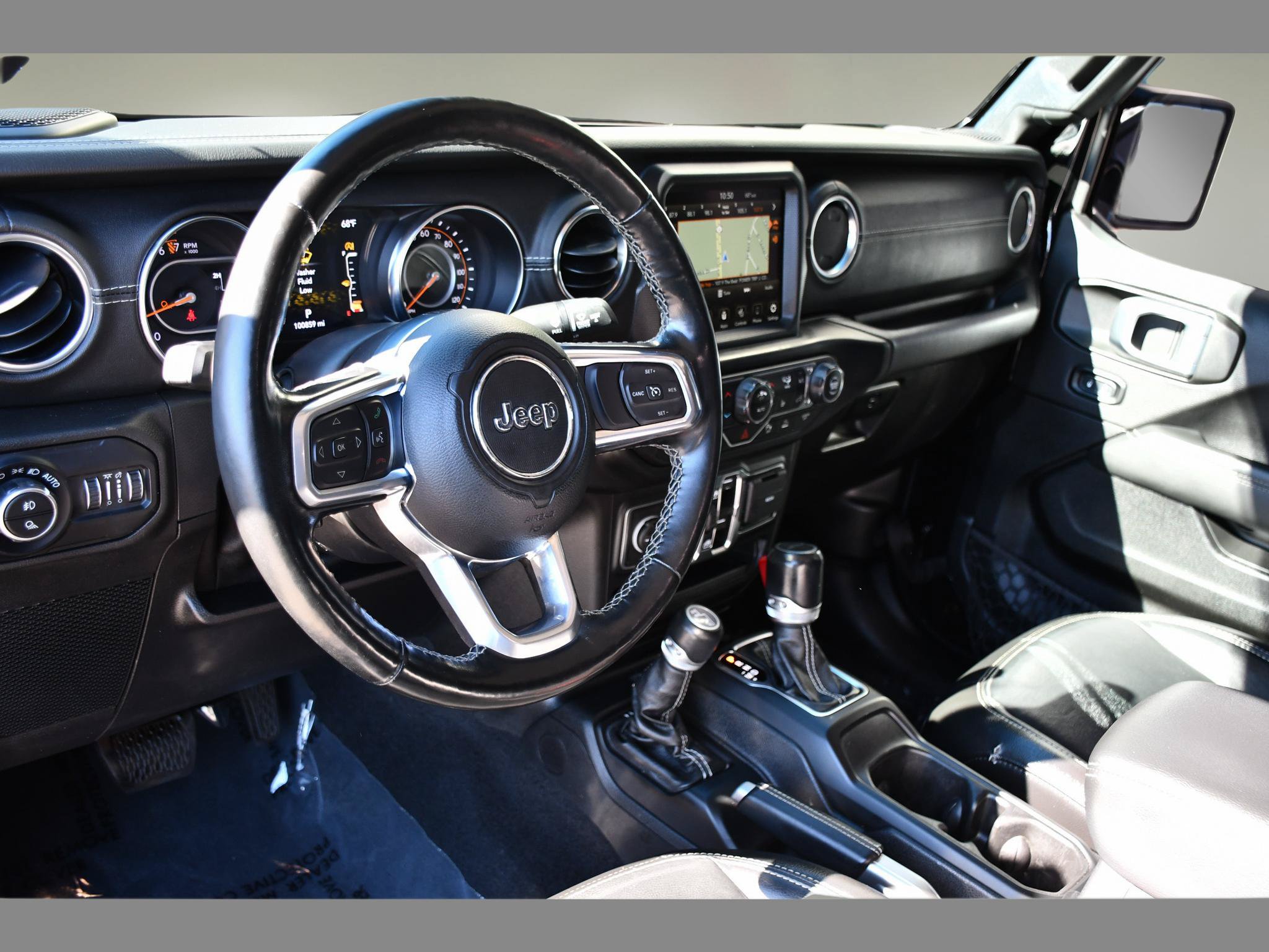 Used 2021 Jeep Gladiator Overland w/ Popular Equipment Package AWD/4WD image 13