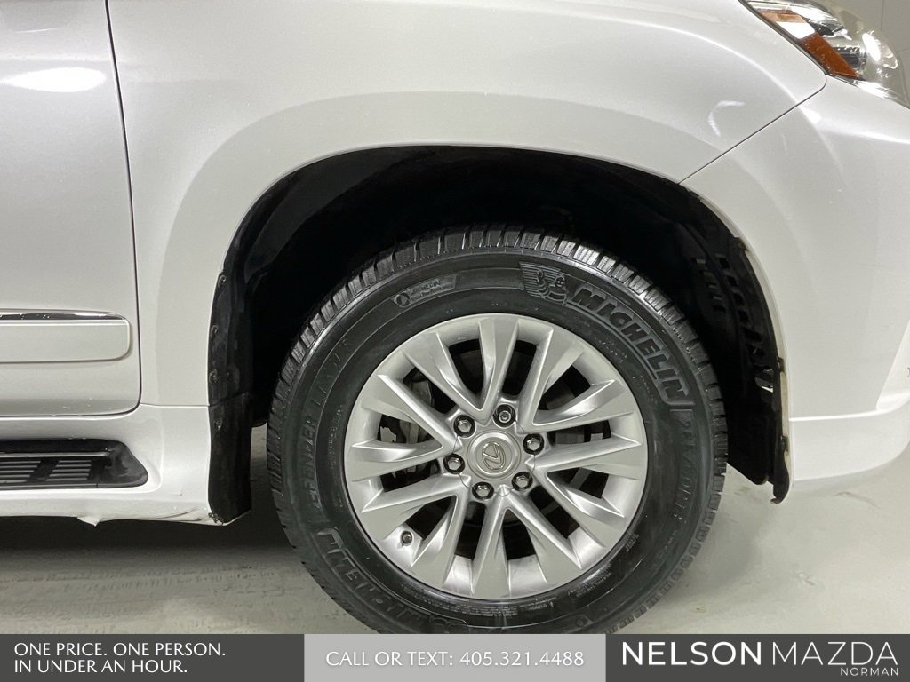 Used 2014 Lexus GX 460 image 10