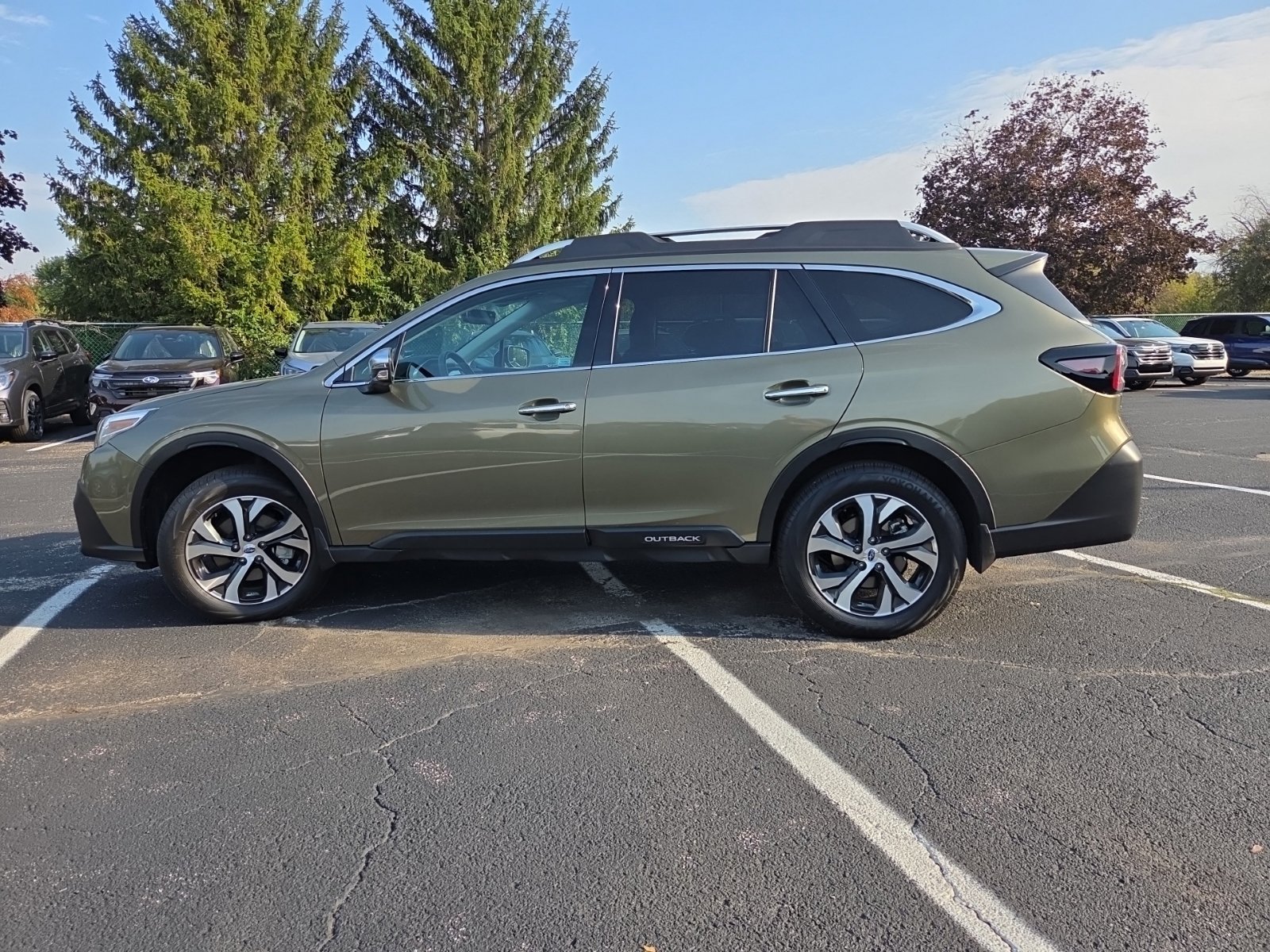 Used 2022 Subaru Outback Touring AWD/4WD image 10