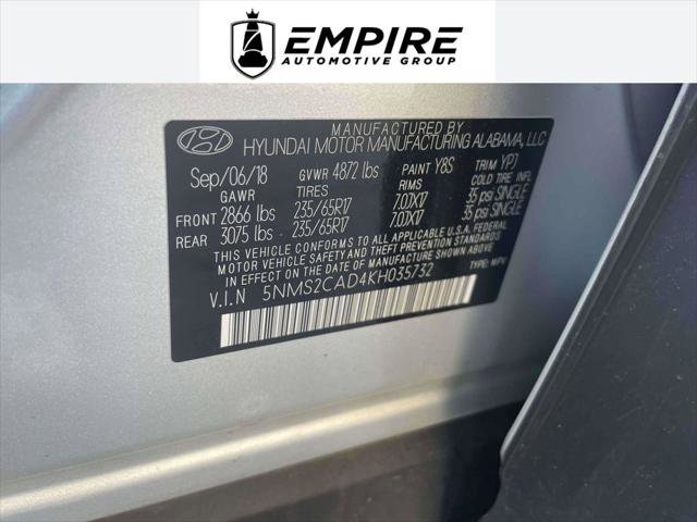 Used 2019 Hyundai Santa Fe SE image 16