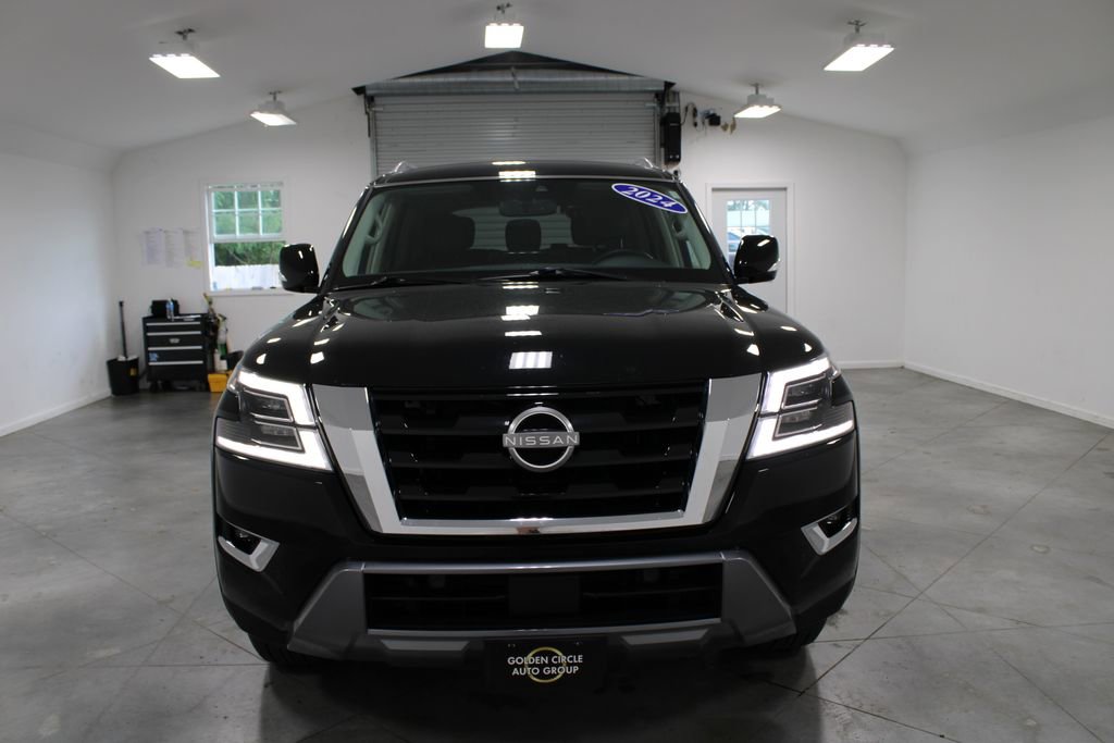 Used 2024 Nissan Armada SV w/ Cargo Package AWD/4WD image 3
