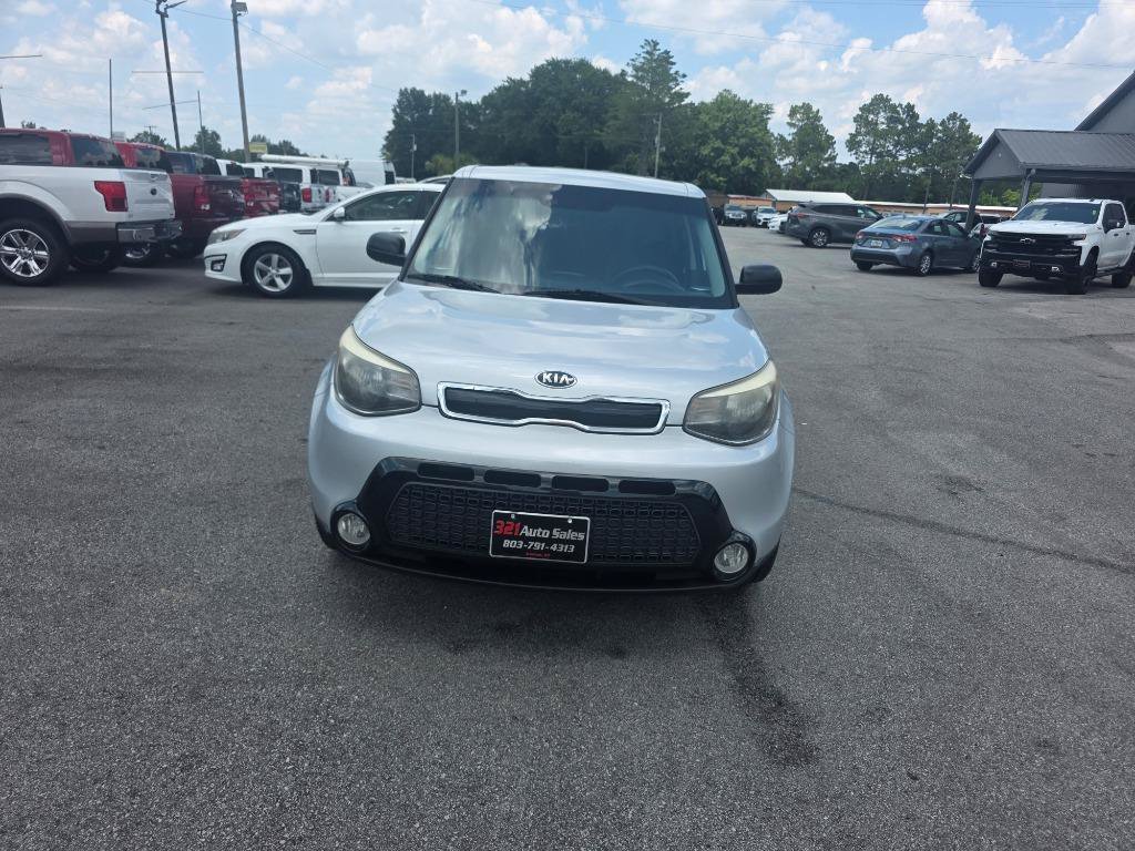 Used 2016 Kia Soul + FWD image 1