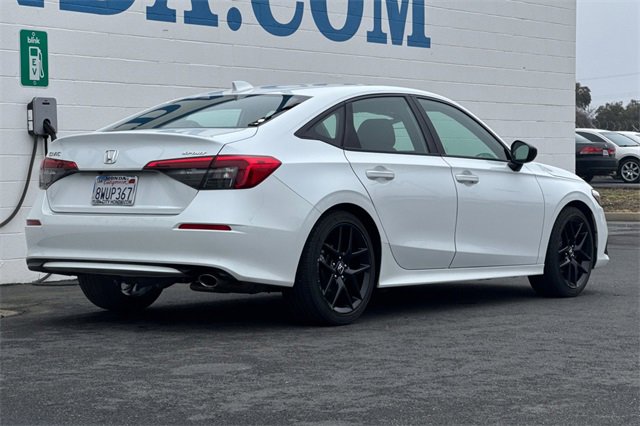 Used 2022 Honda Civic Sport image 3