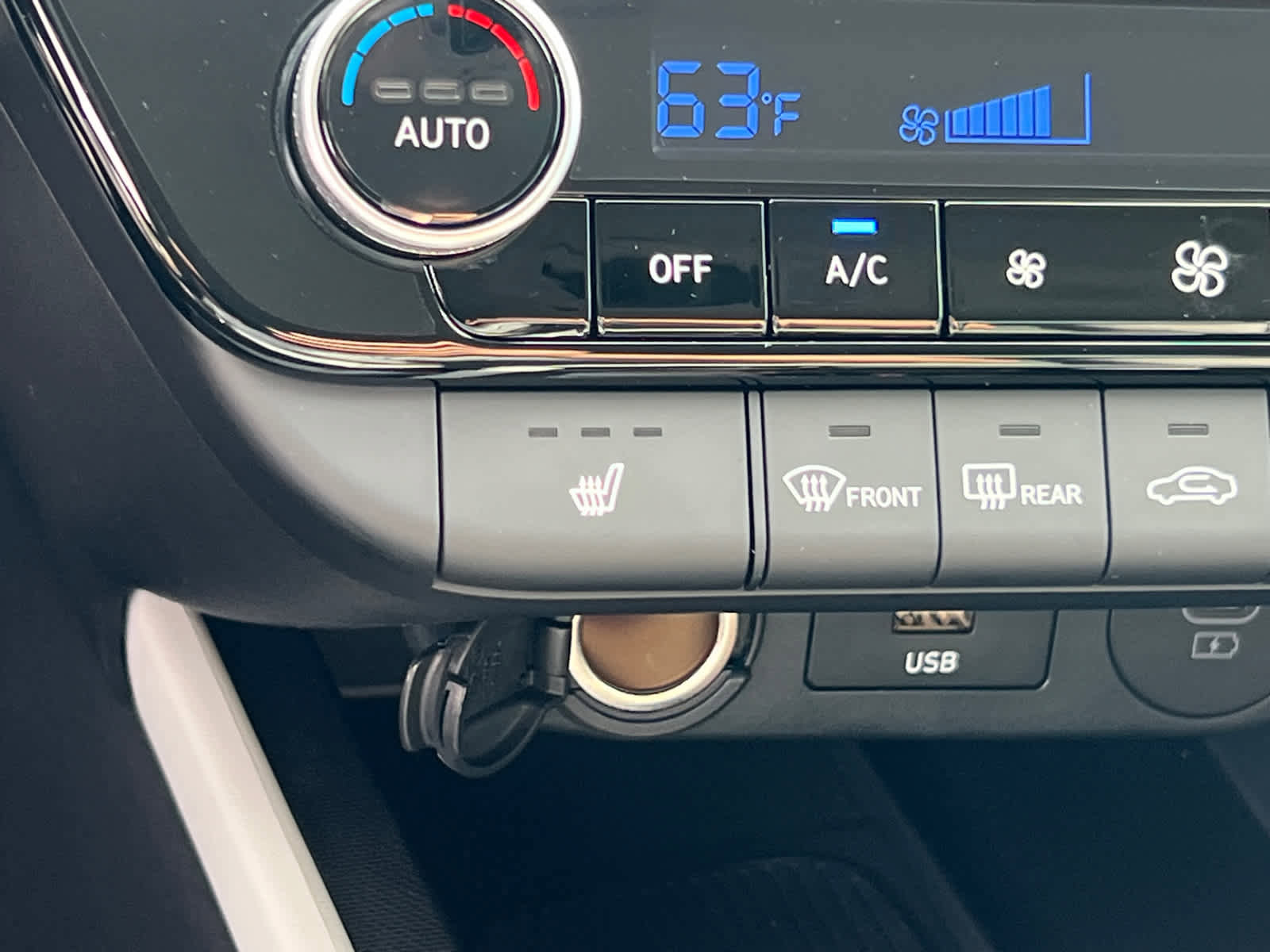 New 2026 Hyundai Elantra Limited image 21