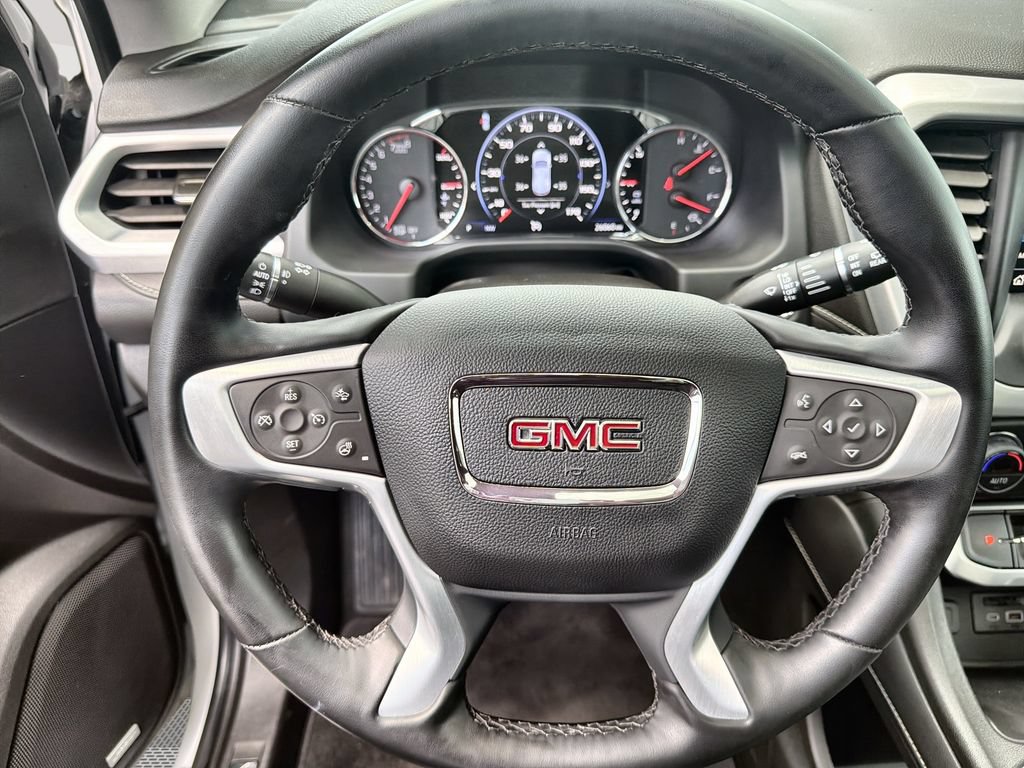 Used 2023 GMC Acadia SLT w/ Technology Package AWD/4WD image 11