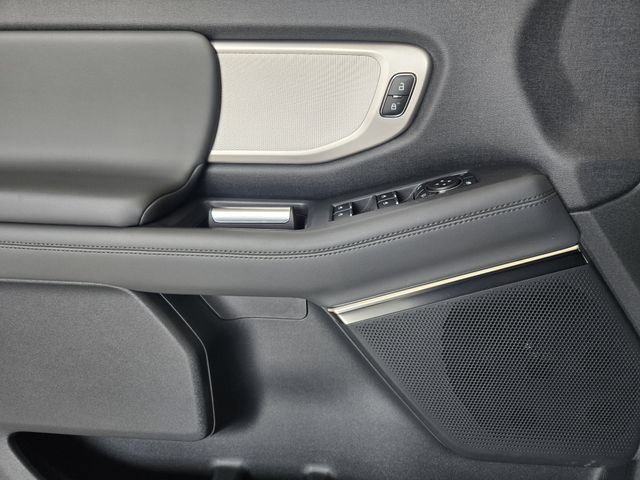 New 2026 Ford Expedition Active RWD image 17