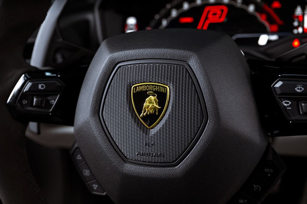 Used 2024 Lamborghini Huracan EVO AWD/4WD image 20